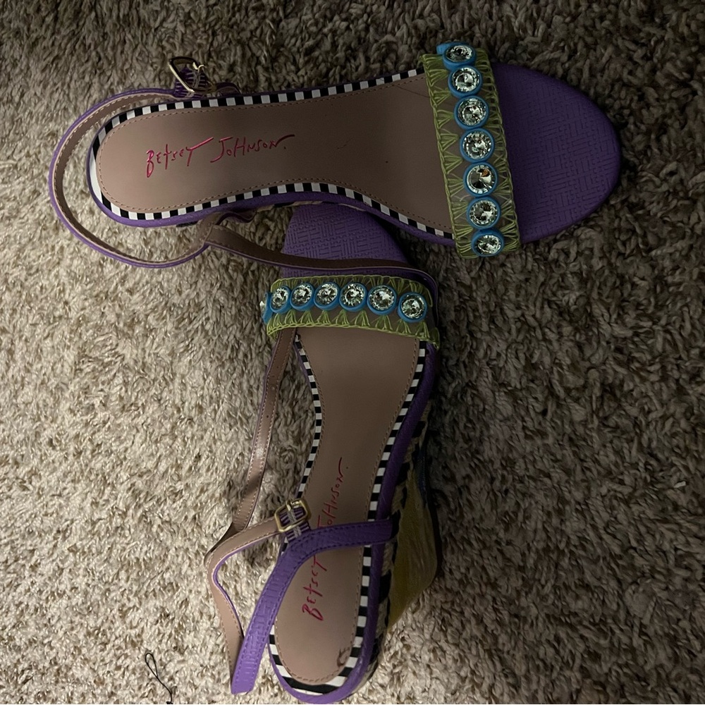 Betsey Johnson Heels Purple Multi